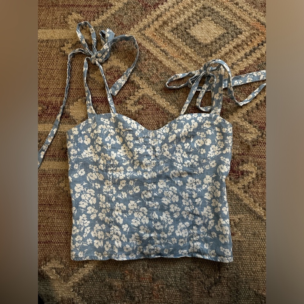 Reformation top with tie straps